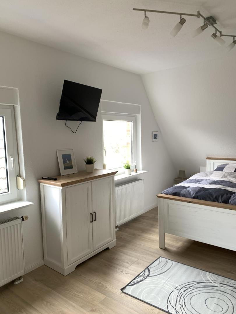 Neu! Schickes Und Modernes Ferienhaus Ant Zingel Krummhoern Ngoại thất bức ảnh